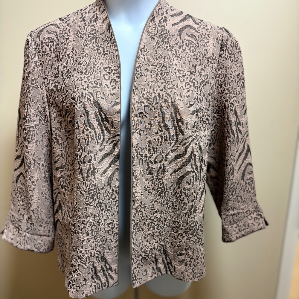 Miss Dorby's Vtg  Taupe/brown Animal print Patterned Blazer‎